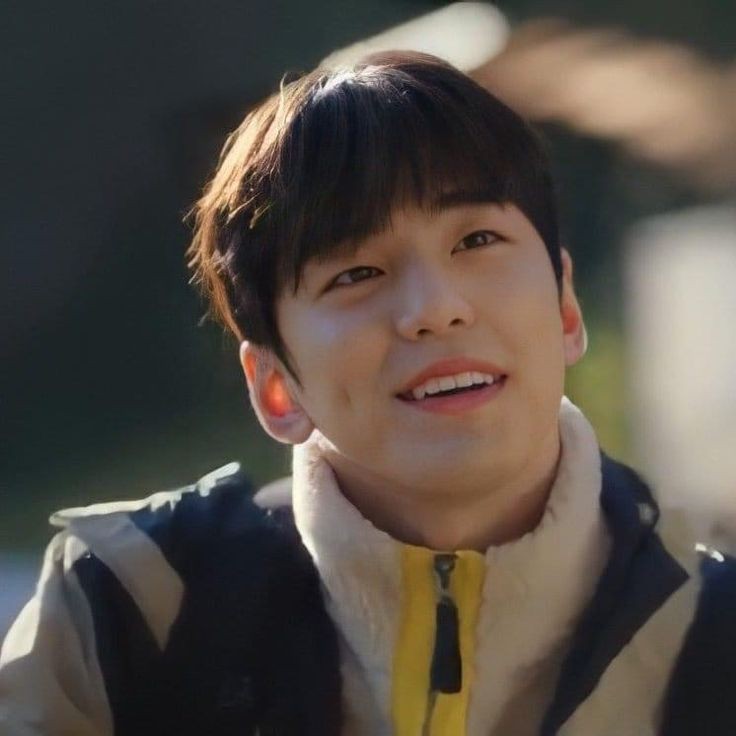 lidxhn's tweet photo. kdrama men with dimples are so 😻😻 https://t.co/okOj4PYv3R