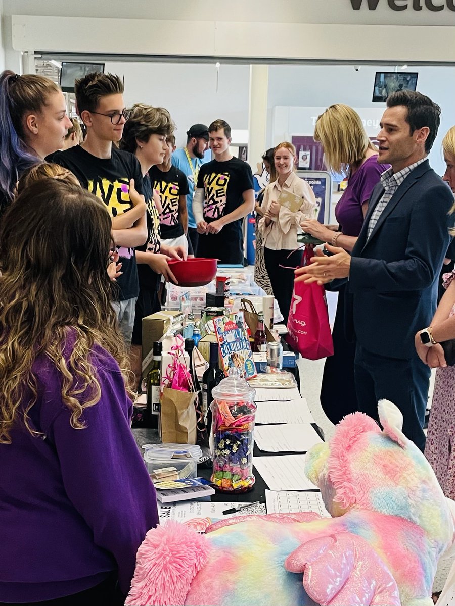 <a href="/drlukeevans/">Dr Luke Evans MP</a> @NCS <a href="/Activate__Youth/">Activate Youth</a> <a href="/IngeusYouth/">Ingeus Youth</a> Thanks once again, we really appreciate you coming over to show your support, very engaging with all involved &amp; we loved the live social media feed👌🏼🤳🏼