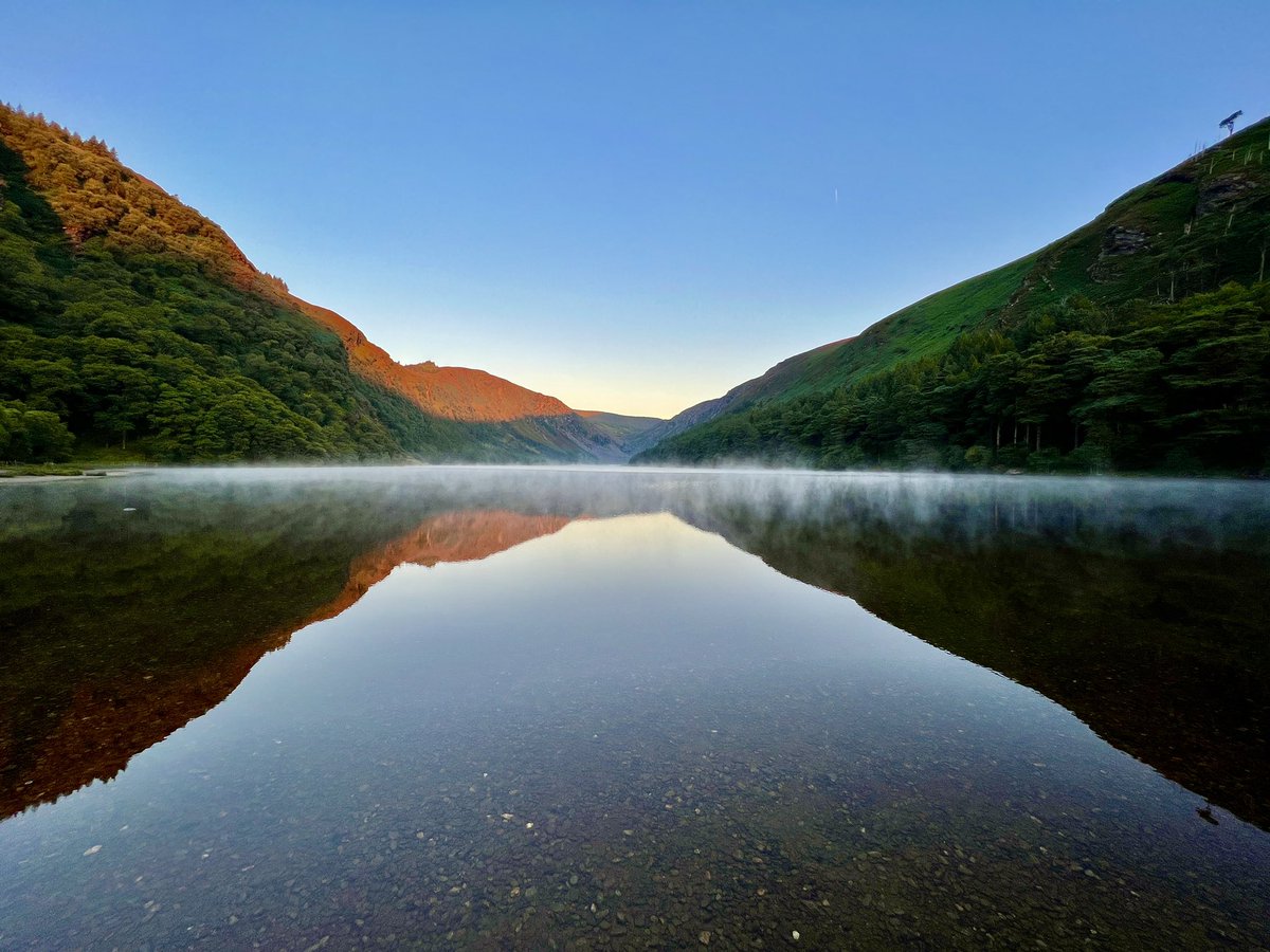 Glendalough PhotoPost tweet media