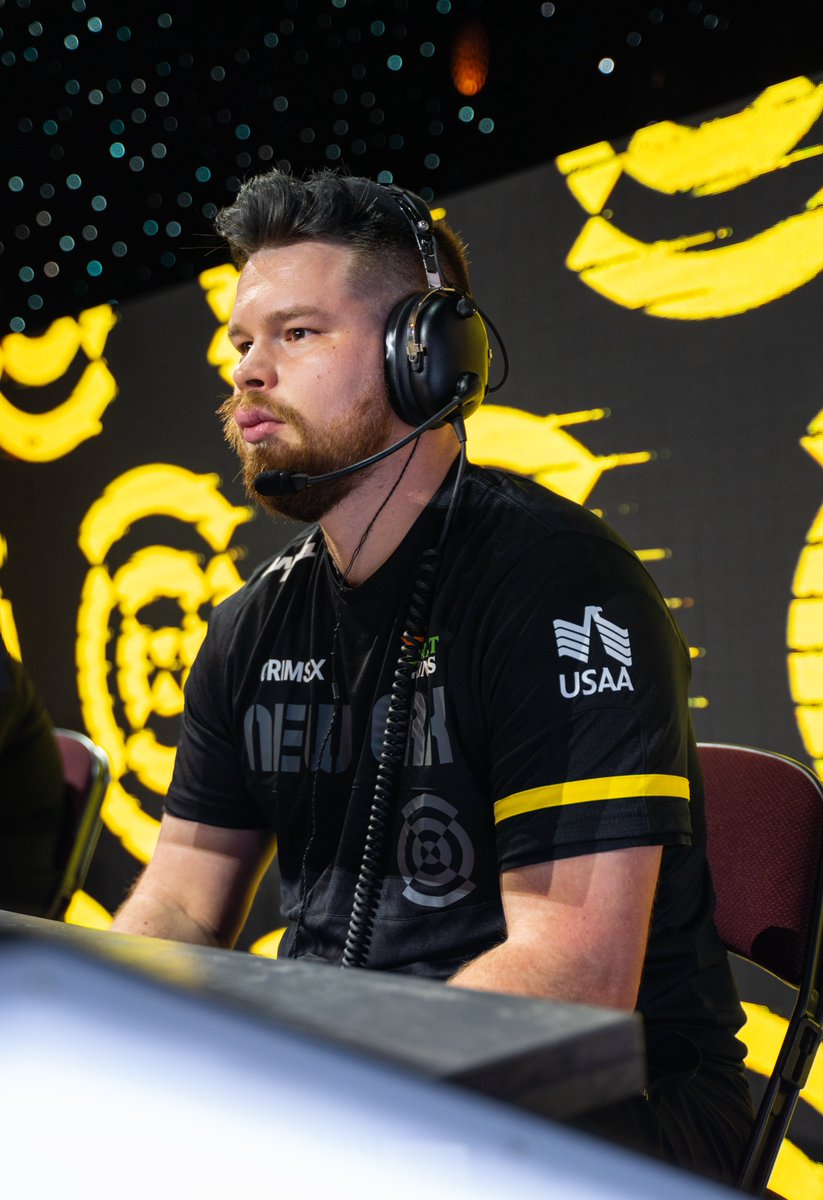 ArielCreate's tweet image. Thankful for the opportunity to work with these guys all year long 💛