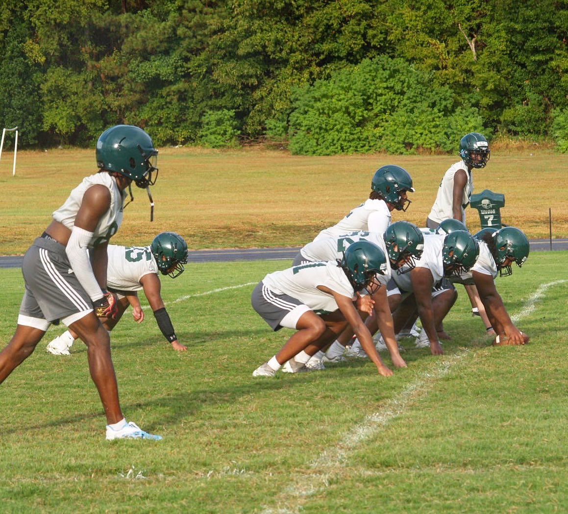 justinwells2424's tweet photo. The 2022 Longview Lobos look legit. As usual. #bEASTtexas #txhsfb https://t.co/HsNDK7JXHu
