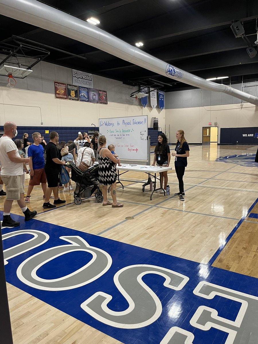 Open House! A special thank you to NJHS for helping and to choir for performing! You all are the best!!! <a href="/GPS_District/">The Official Gilbert Public Schools District</a>