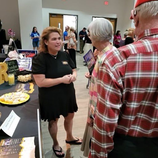 VotePattiRendon's tweet photo. Tonight’s Plant City Chamber of Commerce Candidate forum was fantastic! Thank you to all of the attendees who stopped by to chat and show your support for my candidacy. I look forward to serving the constituents of District 4! #votepattirendon https://t.co/FSeCcWOusL