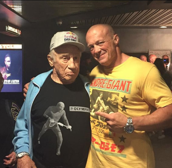 Paul Lazenby tweet media