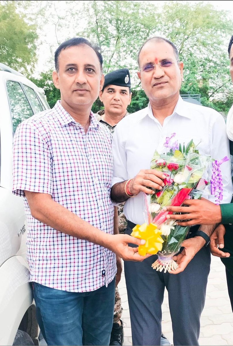 RavindraKaswan_'s tweet photo. पूर्व जिला परिषद सदस्य बीकानेर व छत्तरगढ़ ब्लॉक कांग्रेस कमेटी के अध्यक्ष @pksattu जी को जन्मदिन की ��हे दिल से मुबारकबाद 💐 https://t.co/TZOpqa4htR