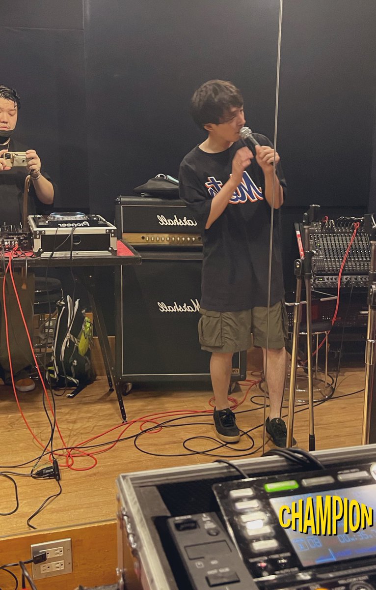 BAOBABMC's tweet photo. JUQIさん
おたおめです。
最近DJを務めさせていただいた時のリハ画像です◎
またやりたいすね◎ https://t.co/kjhG10s3y2