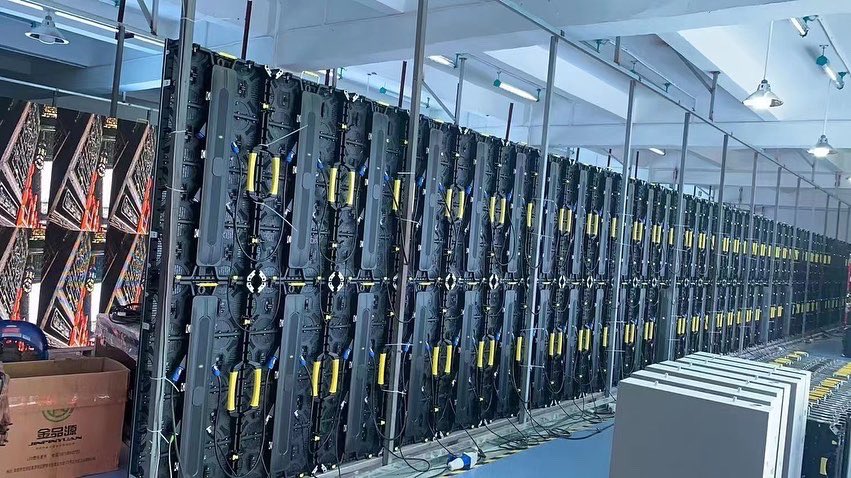 Sarah_ledvision's tweet image. Rental led レンタルled display 大量出荷中

お問い合わせはこちらへ：
Email：sarah.jiang@zhaoen-tec.com
api.whatsapp.com/send?phone=861…

#indoorled #flexibleled #softscreen #leddisplay #leddisplayscreen #ledsign #ledfactory #ledビジョン#leddisplay #ledvisionflag #leddisplayscreen