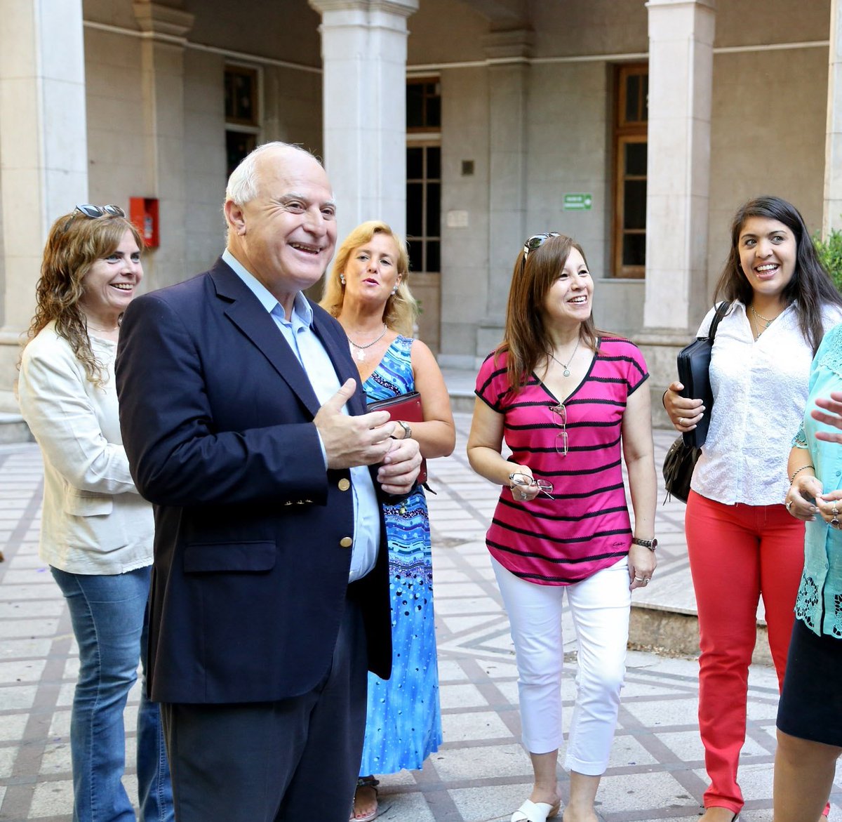 En momentos de tanta incertidumbre que falta le haces a nuestra provincia.