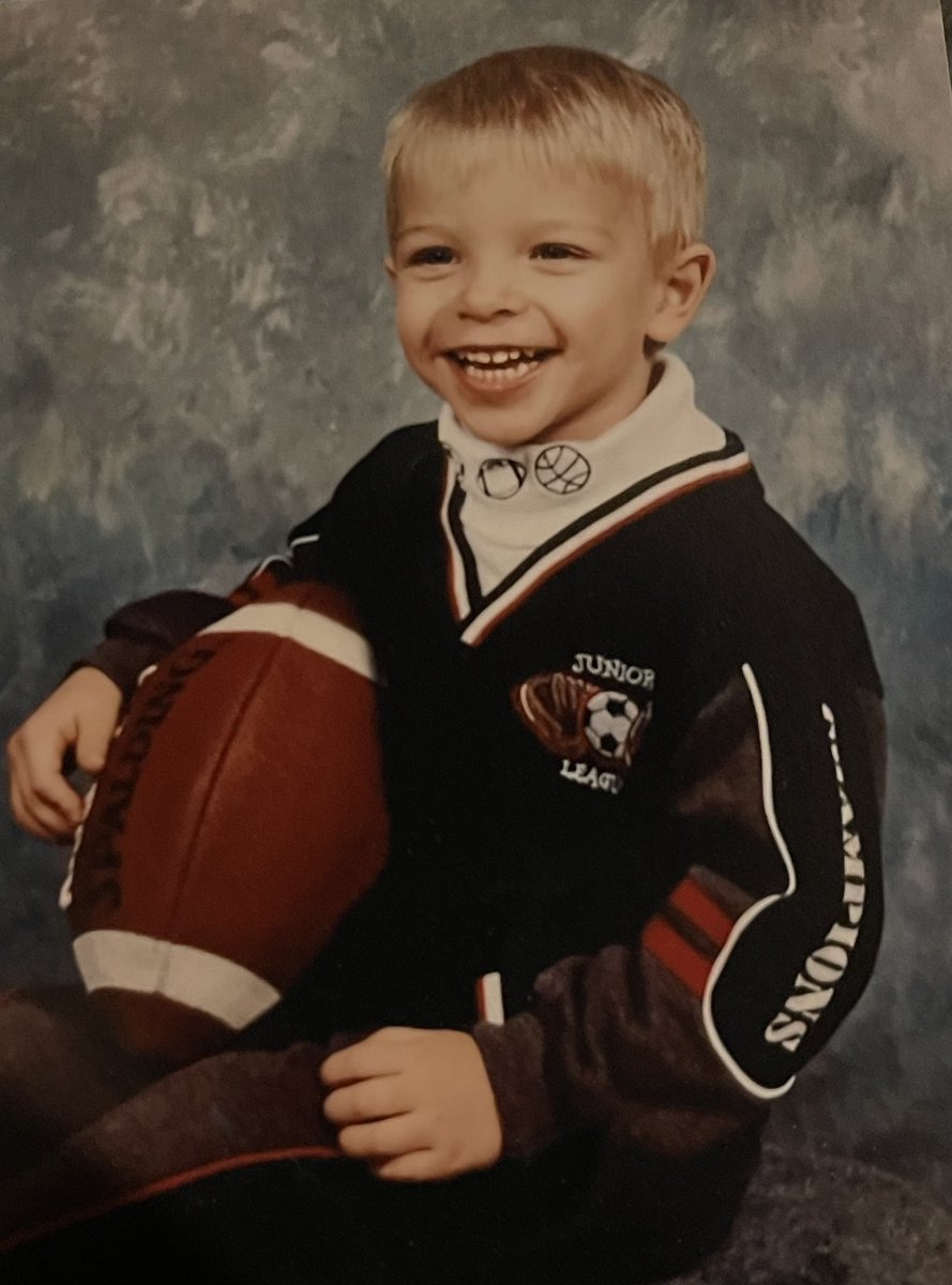 DebbieMagnuson's tweet image. Happy 25th birthday Jordan - it’s been a eventful year- more good stuff to come - we are so proud of you!