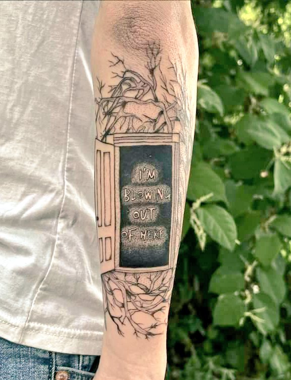 FuckinSonnets's tweet photo. "In the creaking door I hear
Those shadows reappear
And try to pull me in
But now I'm tied to the wind
And I'm blowing out of here"
Thanks for the words @RustonKelly, in exchange you can have my entire forearm 🤘
#rustonkelly #crowmaster https://t.co/CSzUrkKFpv