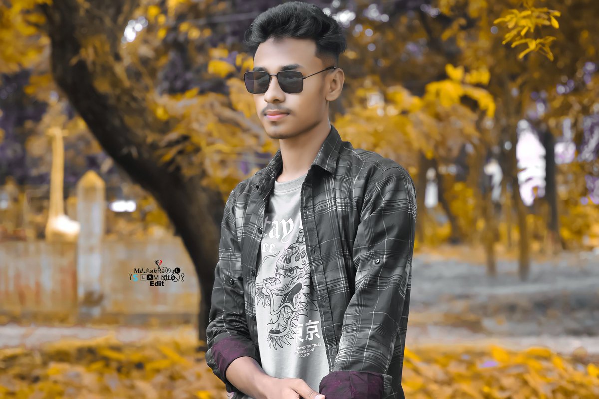 MdShuzauddhula's tweet photo. পৃথিবীর আমার আসল ঠিকানা নয়,মরণ
একদিন মুছে দিয়ে যাবে সকল রঙিন পরিচয় https://t.co/Ar2PzY9udr