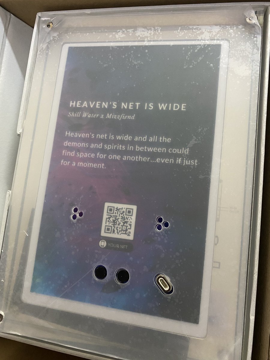MomentoFrames's tweet photo. Custom Momento Frame shipping to a client artist. Thank you for availing our services! @ShillWater 

Find out how our services work in the reply below! 👀
.
.
#nftph #nftphilippines https://t.co/TNIgwHz8gd