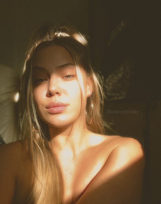 bite me. 🫦  💭 https://t.co/mOsHU4mkRf 💭 https://t.co/0QBRWwfgXI