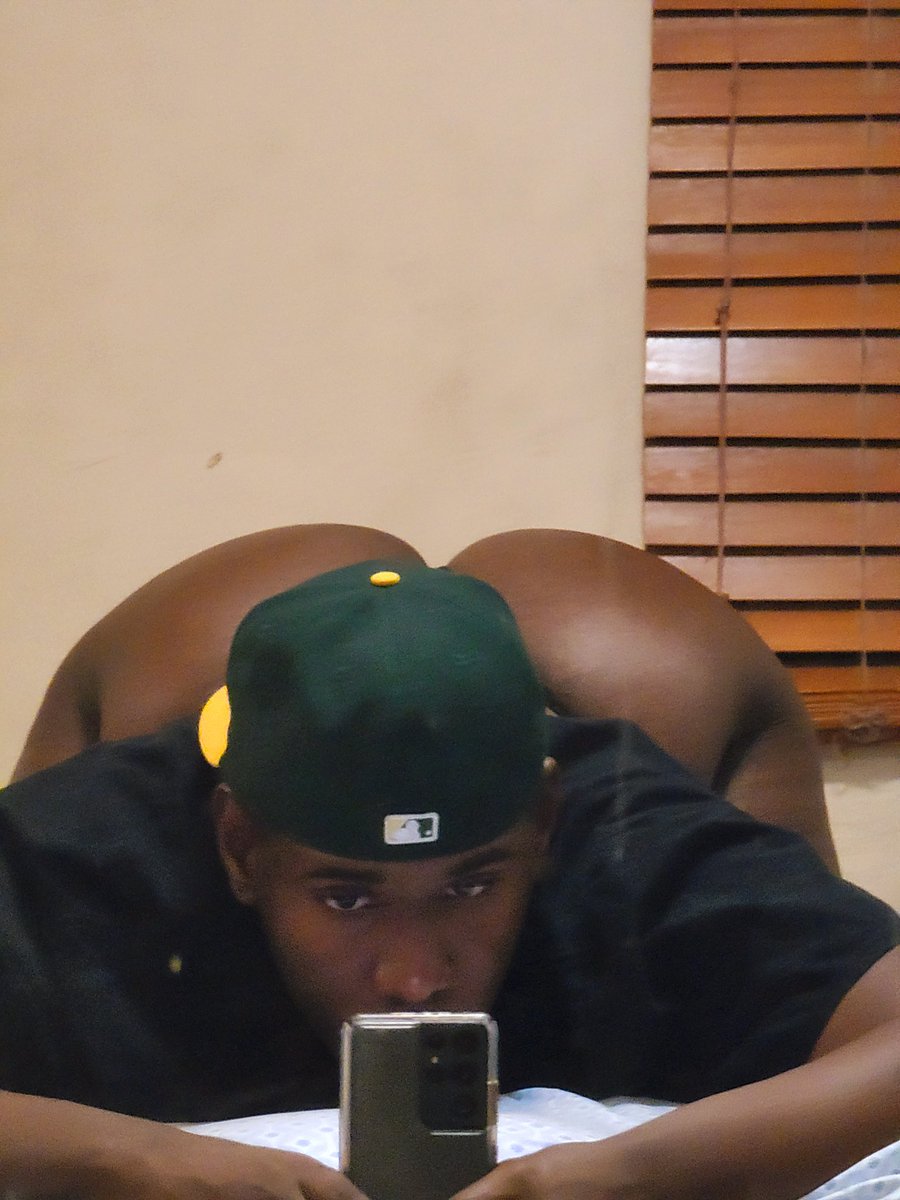 m o i s s y tweet media