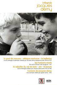 merlinpapin3's tweet photo. .@tbarnaud .@FredOL69007 #WatchingClassicsChallenge2022 Août (#MichelinePresle) avec Segment (découverte) #LaLuxure de #JacquesDemy (1962) de 13 mn avec #JeanLouisTrintignant #LaurentTerzieff #MichelinePresle Jean Desailly https://t.co/cI2syIgCeF