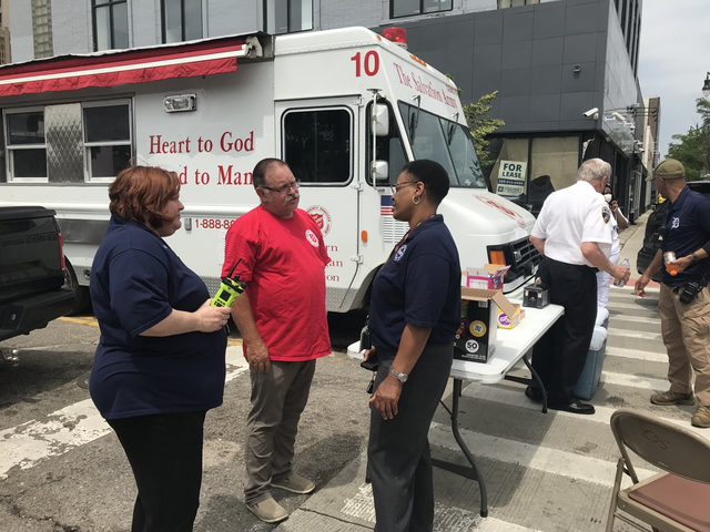 For over 120 years, The Salvation Army's Emergency Disaster Services team has served our communities when they need it most. Our team of trained personnel is always looking for passionate individuals to join in providing support when disaster strikes. 
centralusa.salvationarmy.org/emi/help-disas…