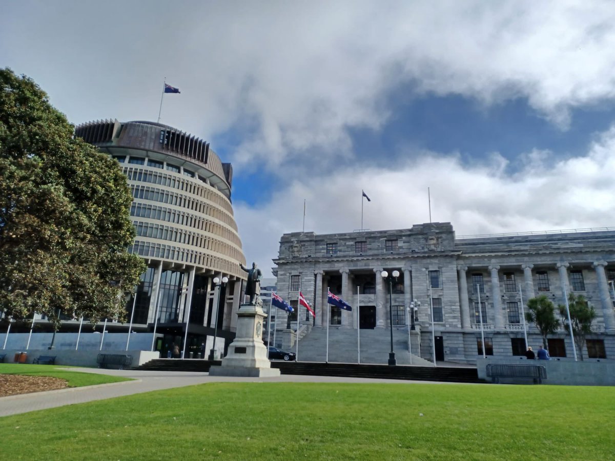 Good to meet with Deputy Speaker of the Parliament of New Zealand <a href="/adrianrurawhe/">Rt Hon Adrian Rurawhe MP</a> and Members of Parliamentary Europe group, good discussion on bilateral and regional cooperation, thanked for strong support and solidarity with #Ukraine and Europe at this difficult time 🇱🇻 🇳🇿