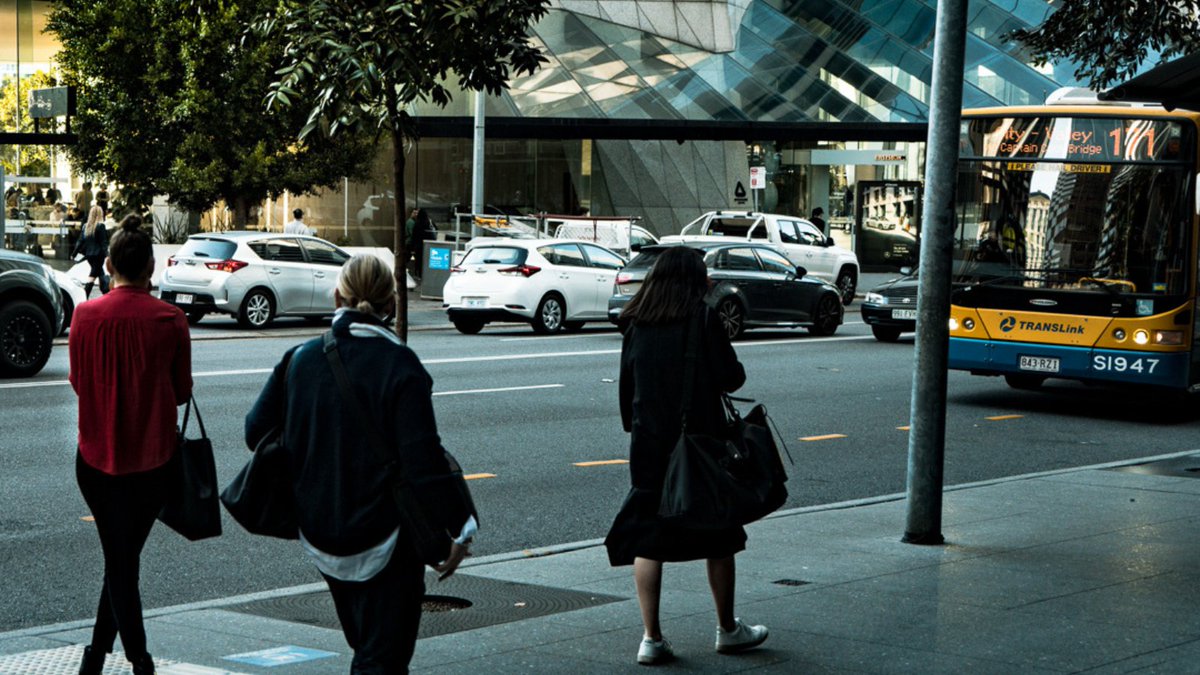 Translink_QLD's tweet photo. Remember, #EagleStreet stops 153 and 153A will permanently close from Mon 15 August due to Waterfront #Brisbane construction works.
Check out your alternative stops nearby 👉 https://t.co/MYl1q3OFrV https://t.co/6ewQgbZShK