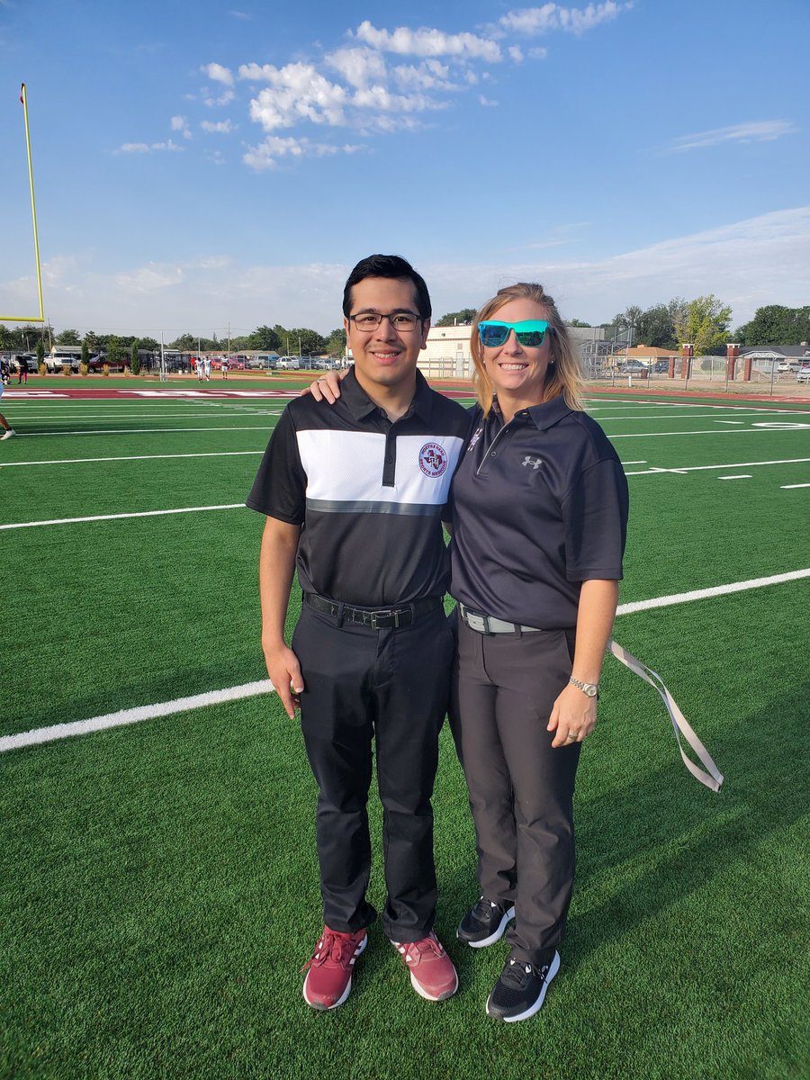 GabeandSam's tweet photo. So proud of this kiddo! 🎷🏈⚾️👨🏻‍🎓❤️❤️❤️ https://t.co/mpfiOvFcLD