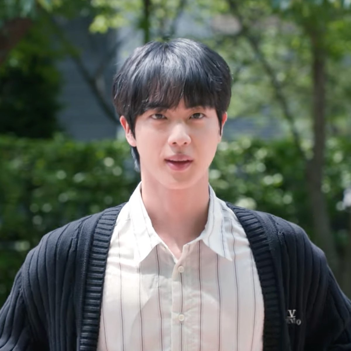JinCrave's tweet photo. Seokjinnie going for his main job as a maple story planner with experience of 18 years😍

Also I wonder if this is the variety show he was talking about 🤔

#Yours_Jin #SuperTuna_Jin #Moon_BTS #SEOKJIN @BTS_twt https://t.co/q3wVgL3pf4