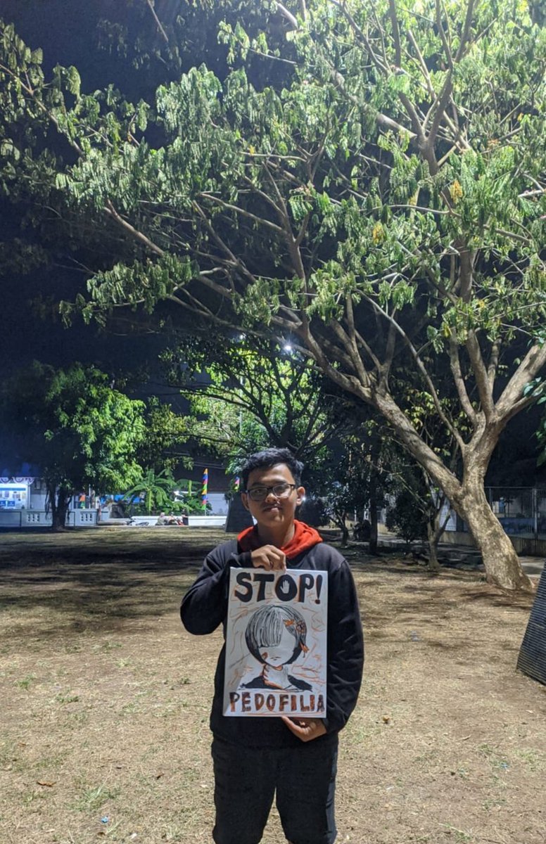 renditiansyah's tweet photo. #pahawangunnes2022
#kekerasanseksual
#mahesabergerak
#bersamamahesabisa
#pkkmbunnes2022
#mahasiswaunnesmuda2022 https://t.co/bWgnX7iMOl
