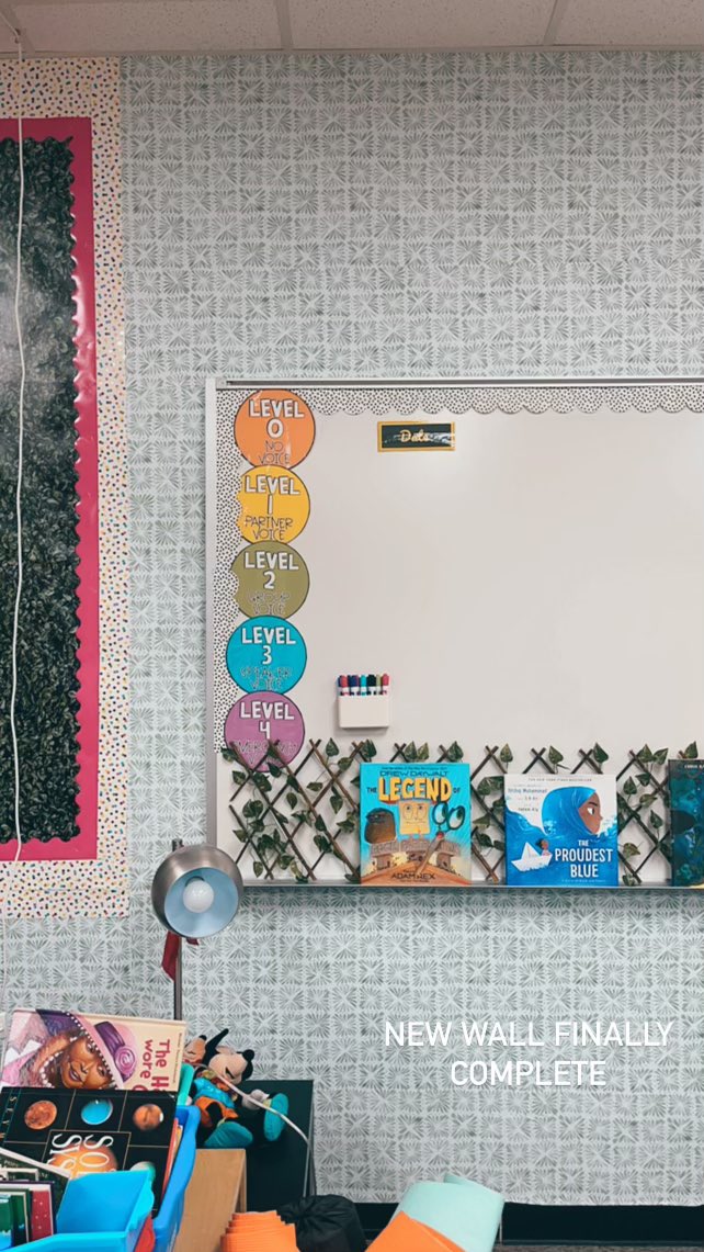 After a full day at work with our amazing educators &amp; leaders, I walked into my evening “mom”volunteer position to see Anna’s new superintendent had left a note on her board! Thank you <a href="/IamBranum/">Tabitha Branum</a> #WeLeadTX