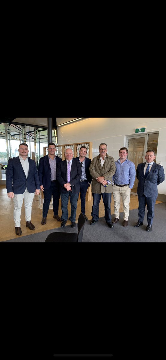 L_Agnew63's tweet photo. Not our day but gosh the springs looks promising for this fellow. Onto next race 🤝 #sfsfsfsf #perfectthought @TommyBerry21 @DGRTBS @CaroSearcc @jsargentracing @JoshNasser99 @h_walker15 https://t.co/uVMO4jKHIH