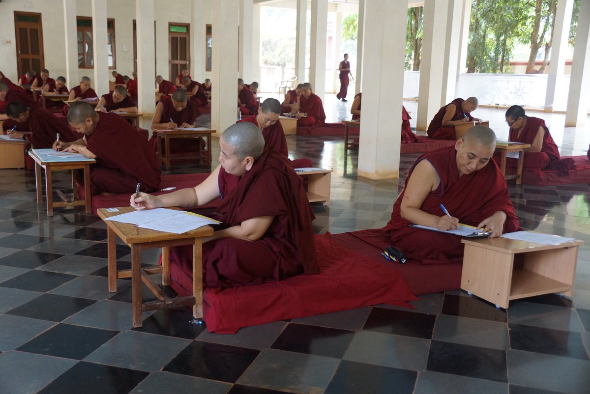 ChawlaSwati's tweet photo. Another quiet revolution has been under way among Tibetans in exile.
44 nuns have graduated with the #Geshe degree, ~PhD in the Geluk tradition, and long the reserve of male monastics.
I wrote about it here: https://t.co/adUTx2nqgX
📷: @olivieradam07
https://t.co/llWu2AMhh9 https://t.co/ylIcO9p36s
