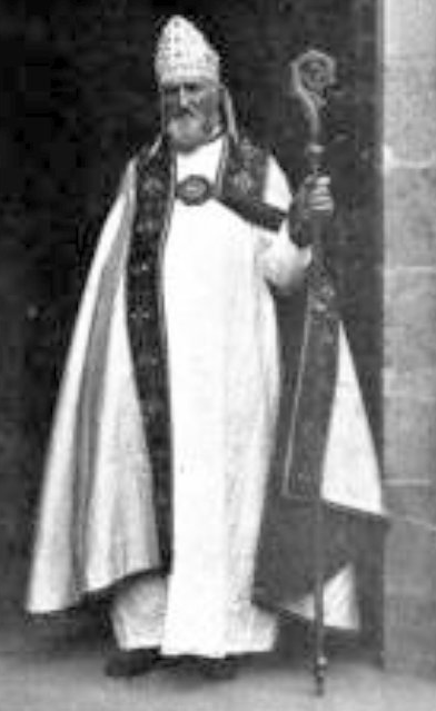 AustAnglican's tweet photo. 10 August 1824: birth (Ottery St Mary, Devonshire) of Robert Kestell Kestell-Cornish, the Vicar of Landkey, Devon, who was consecrated in St Paul's Church, Edinburgh, on 2 February 1874, to be first Bishop in Madagascar, retiring 29 September 1896. #anglican #198years 🇲🇬 https://t.co/r5czCiL9vT