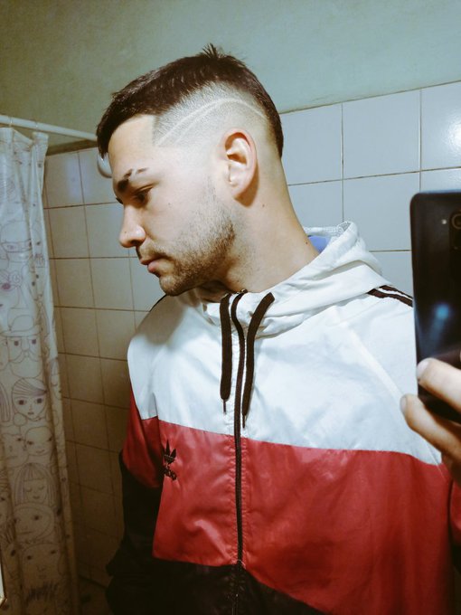 Chek el pedazo de cortecito que est&aacute; tirando mi amigo... https://t.co/rKQOqPvMRu<a href="/tag/rap"class="tags"><span>#rap</span></a><a href="/tag/gta"class="tags"><span>#gta</span></a><a href="/tag/freestyle"class="tags"><span>#freestyle</span></a>