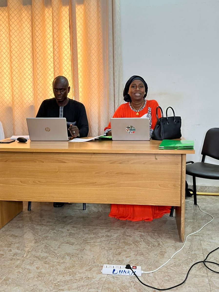 rsiggiljigeen's tweet photo. Le réseau Siggil Jigéen organise du 10 au 11 Août 2022 un atelier de partage de la campagne DFG et d'orientation des portes paroles sur les techniques de plaidoyer basé sur les données avec les communes de Golf- Sud, Keur Massar Nord,et Rufisque.
@WomenDeliver @Energy4ImpactSn https://t.co/EEGwDo9A6P