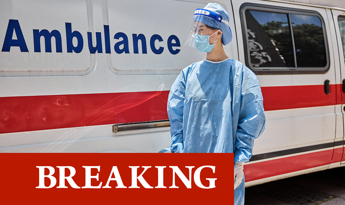 Daily_Express's tweet photo. China virus outbreak fears: 10,000 'emergency' medics rush to contain fresh crisis https://t.co/icE5ZuLyGB https://t.co/Mm7JYXJ15h