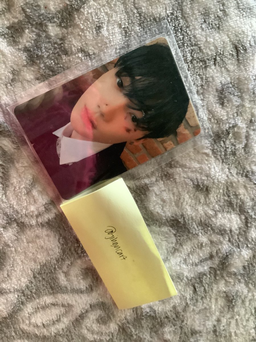 ୭ wts lfb ୭ 
Chanhee Pc 

✧ 150 
✧ 9/10 condi
✧ + pf 10 pesos 
reply/dm to claim 

mod : sco — ggx 
mop : gcash 

help rt !