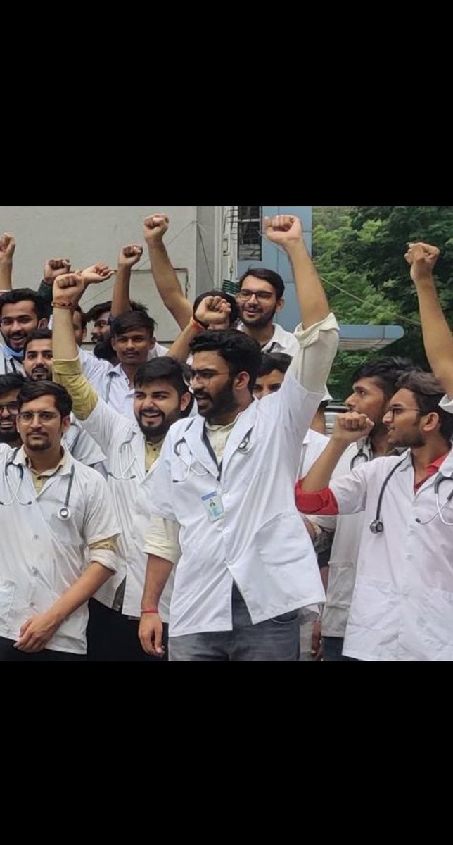 जो संघर्ष की राह पर चलता है
एक दिन वो महान जरूर बनता है.
Hats off to our Heros🫂
#indefinite_hunger_strike
#Day_10_of_guj_vets_on_strike
#Increase_Guj_Vet_Stipend
#Guj_vet_union <a href="/CMOGuj/">CMO Gujarat</a> <a href="/Bhupendrapbjp/">Bhupendra Patel</a> <a href="/KanuDesai180/">Kanu Desai</a>  <a href="/CRPaatil/">C R Paatil</a> <a href="/BJP4Gujarat/">BJP Gujarat</a> <a href="/INCGujarat/">Gujarat Congress</a> <a href="/sandeshnews/">Sandesh</a> <a href="/gujratsamachar/">Gujarat Samachar</a>