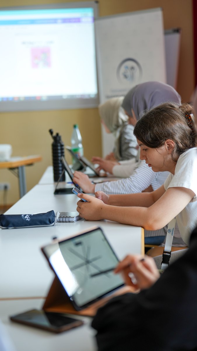 Wir danken an dieser Stelle auch allen unserer Teilnehmerinnen- ihr  Potenzial an Talent, Ideen und Energie hat unser Projekt ,,BemerkensWert“ wortwörtlich zu etwas Bemerkenswertem gemacht!