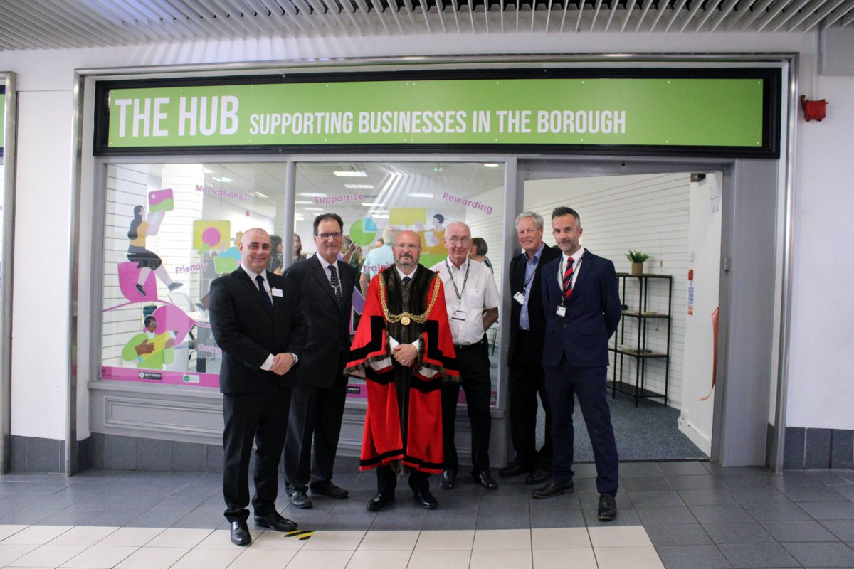 His Worship the #Mayor officially opened #EnterpriseHub today! 

Businesses and would-be entrepreneurs around #GreatYarmouth now have easy access to free business support and advice. 

Read more: bit.ly/3bM8jOW <a href="/GY_Town_Centre/">Great Yarmouth Town Centre</a>  <a href="/norfolkchamber/">Norfolk Chambers of Commerce</a> <a href="/nwes_support/">Nwes Business Support</a>