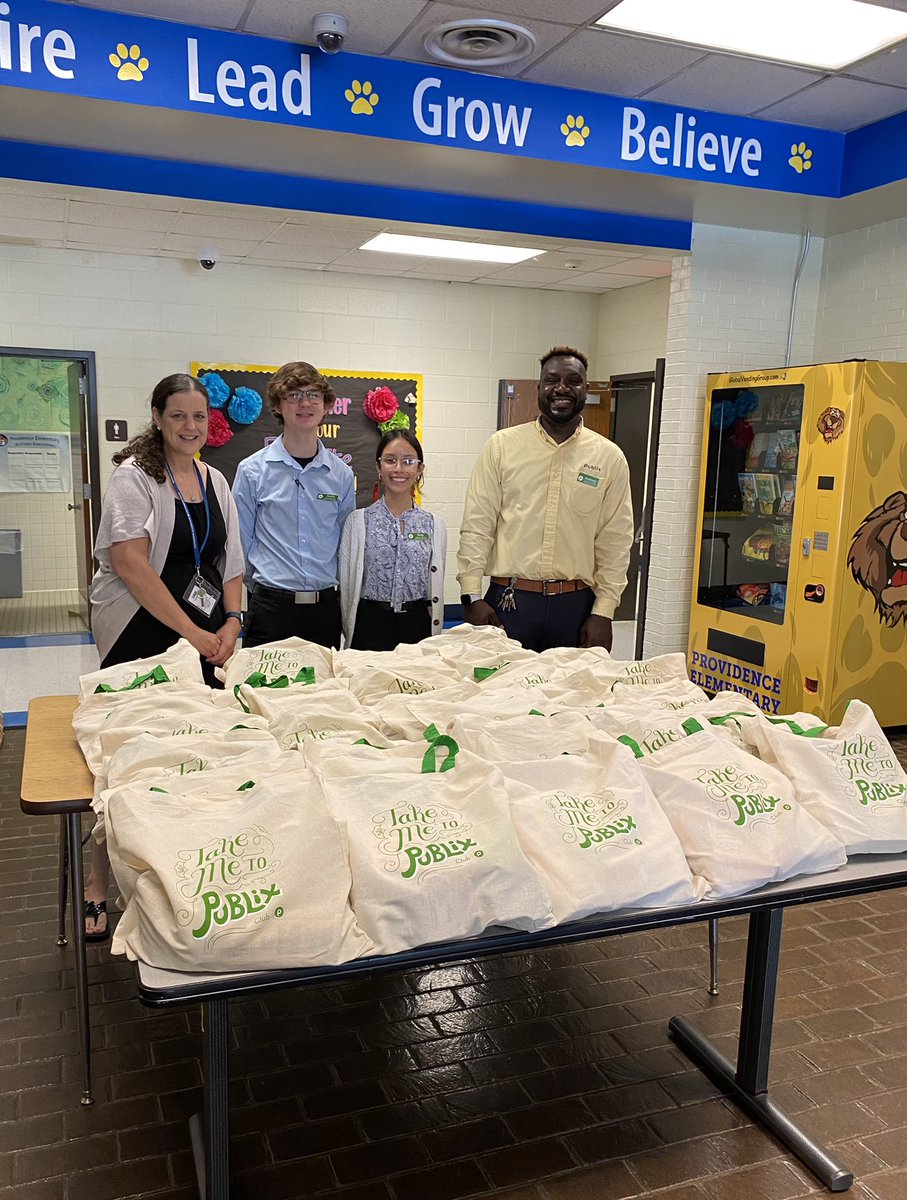 Sharon Rucker tweet media