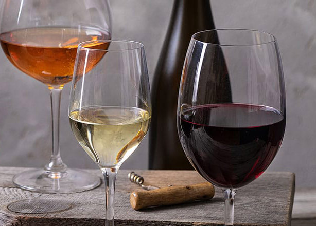 🍷La #DiputacióndeLeón distinguirá a los mejores vinos de la provincia con los I Premios Pisado. 
La institución convoca el primer concurso provincial de vinos con DO con tres categorías: blanco, rosado y tinto.
<a href="/ProductosLeon/">Productos de Leon</a> 
Noticia completa👇
dipuleon.es/newsSearchActi…