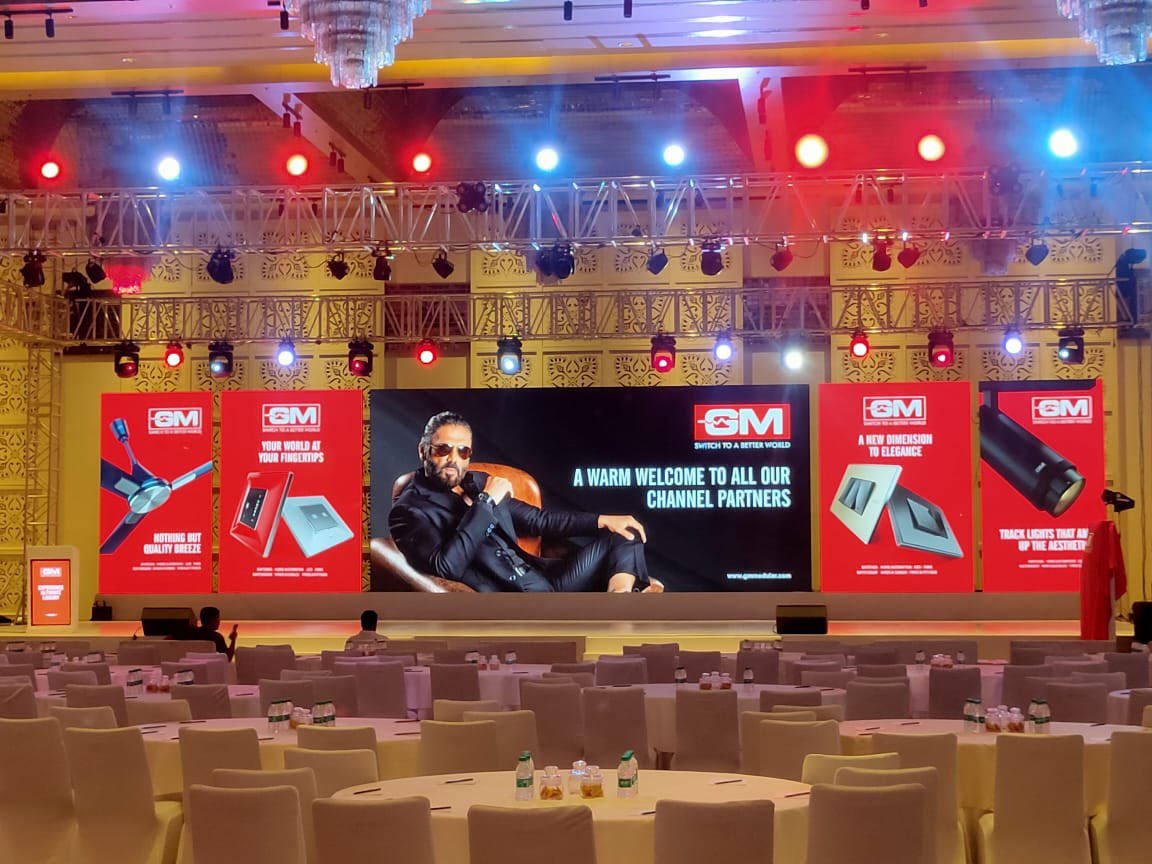 vinayak90373051's tweet photo. Recent event pictures of our led wall setups from our Goa branch.

You meet with quality and experience at craft vision.

For more info 
Contact : 8767772242

#LEDWALL #LEDTV #LEDStandee #LEDTVtouchscreen #sound #lights #Truss #MIbar #events  #rentalequipment #Mumbai #Goa https://t.co/eWsmIvU1A5
