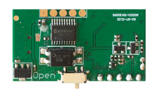 hb9vcj's tweet photo. Petit circuit echo et roger beep (par fichier son mp3/wav 1.5sec) sympa de chez PNI (PNI ECH01) qui s'adapte à tout TX. Plus d'info: https://t.co/ib1r8Ksg1D #K #rogerbeep #mod #hamradio #radioamateur #amateurradio #cibi #cb #citizenband https://t.co/Mjs8FWKbAz