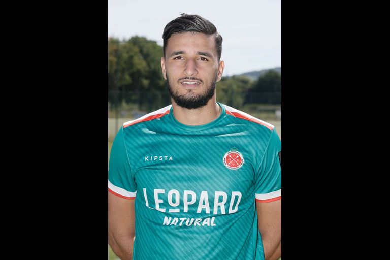 #foot #football #mercato #transferts

Rayanne KHEMAIS - 🇹🇳🇫🇷 - 2⃣4⃣ ans - Défenseur

Ex  <a href="/GalliaUchaud/">Gallia Club Uchaud</a> <a href="/nimesolympique/">🐊 Nîmes Olympique</a> <a href="/StadeTunisien/">Stade Tunisien</a> 

➡️ <a href="/excelsiorvirton/">Royal Excelsior Virton</a>
