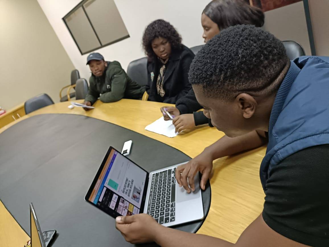 Nelson Mandela Bay Science and Technology Centre tweet media