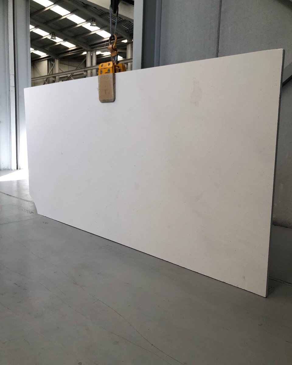 marbeautystone's tweet photo. P I E D R A   P A L O M A         #limestone #naturalstone #stoneisbetter #stoneproject #naturalbeauty #mundopetreo #stonedesigns #stoneideas #homedecor #exteriordesign https://t.co/zkSiytLzvh