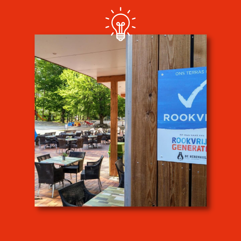 rookvrijegen's tweet photo. Rookvrij tip 💡 Stuur een e-mail naar jouw favoriete terras met de vraag of ze rookvrij willen worden! ☕ ⬇️ #rookvrijtip #dewereldwordtrookvrij #wenermaaraan #rookvrijegeneratie #rookvrij
