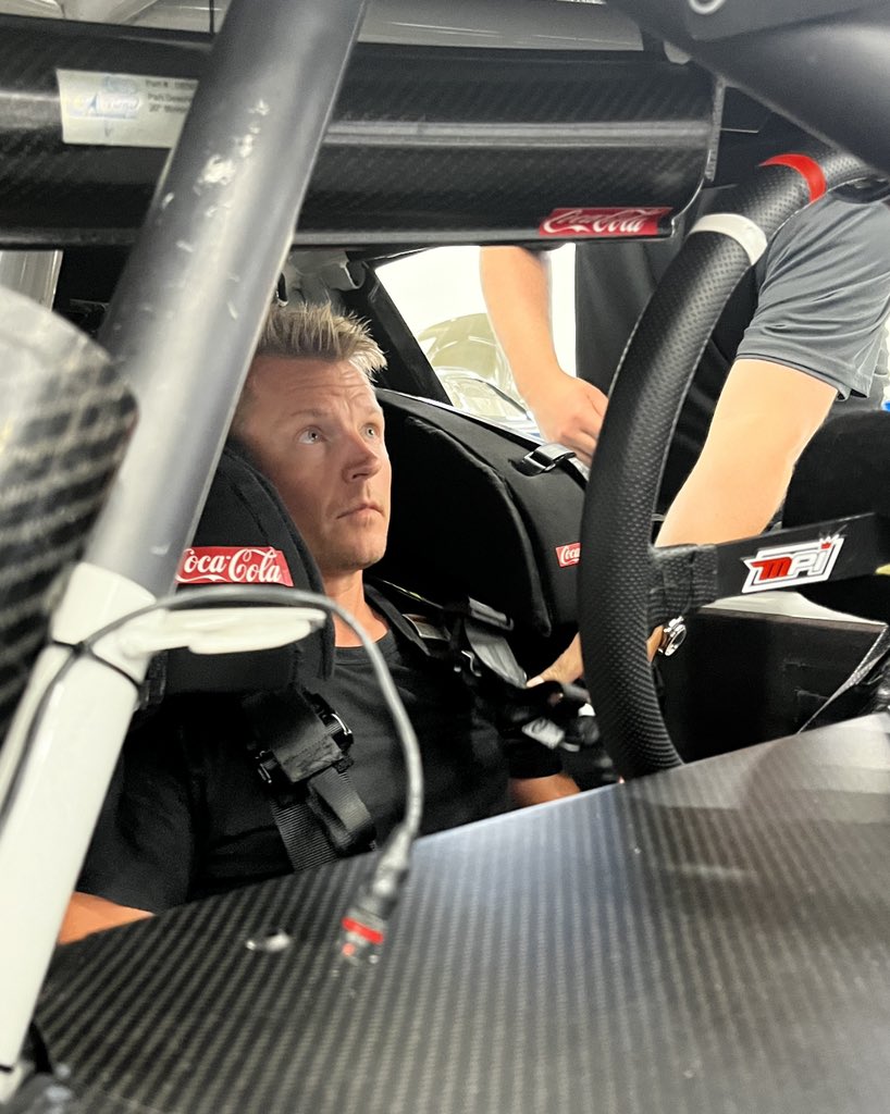 iceman7news's tweet photo. Kimi Räikkönen checking out his new race car 😎 https://t.co/PBmoUeR8mg