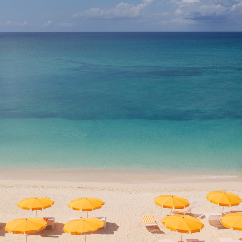 Why now is the time to explore the Cayman Islands...thebbbook.com/why-now-is-the… #thecaymanislands #palmheightshotel
