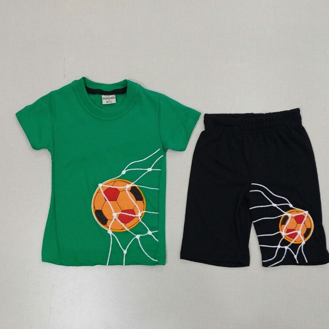 Erkek Bebek Takım...  12-18 ay beden için uyumlu olan bu güzel iki takım sadece 150 ₺... Üstelik kargo da bedava... Bu fırsat kaçmaz... Sipariş ve bilgi için Dm deyiz...