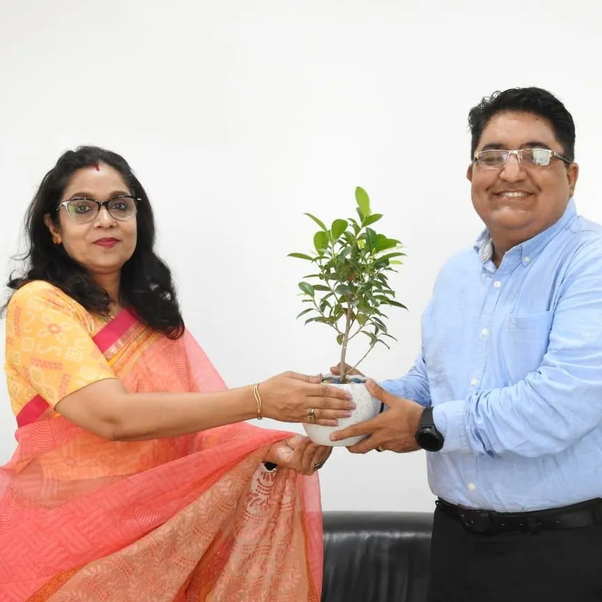 Spread Law tweet media