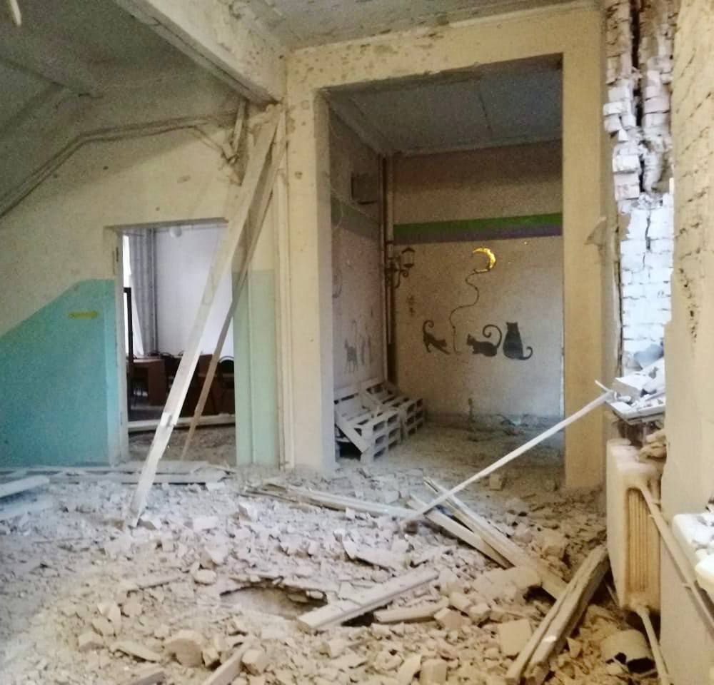 kardinal691's tweet image. sleeping in their homes. #Marganets and #Mirovskaya hromada came under fire.

In #Marganets, 10 people died and 11 were injured. 10 are in the hospital, 7 of them are severe," said the head of the Dnepropetrovsk regional military administration, Valentin Reznichenko.

#ukraine