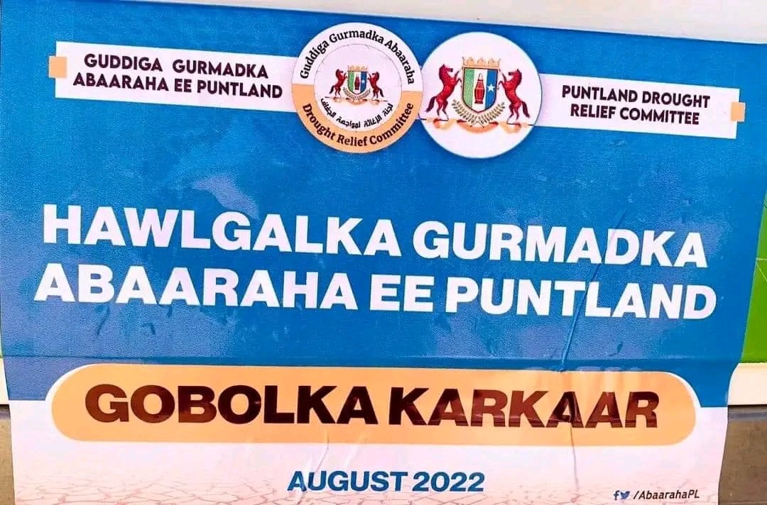 TheDailySomalia's tweet photo. The Puntland Drought Emergency Committee has identified #RakoRaaxo & #BanderBeyla Districts as the worst drought affected areas.
The #PDEC launched a distribution campaign of water tankers to areas affected by the #drought. https://t.co/ZqNe09LNlC